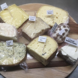 Assortiment de fromages dessert 6 personnes (600grs)